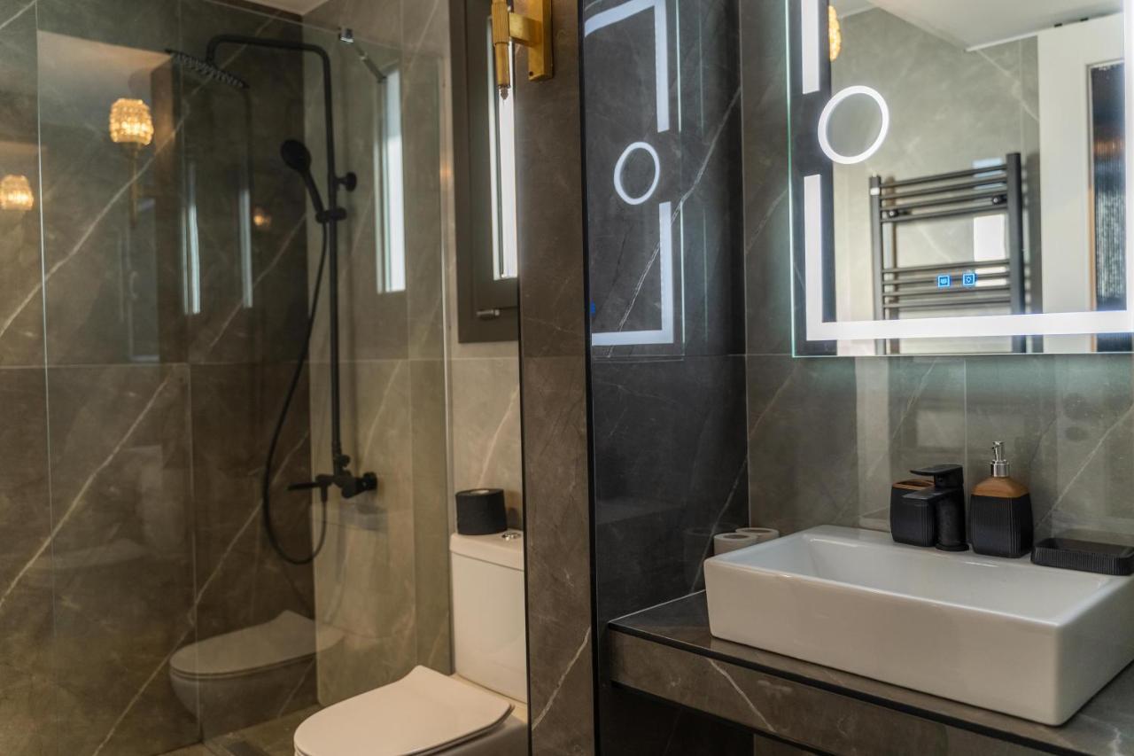 An&Vi Boutique Apartments Apt201 อิโออันนินา ภายนอก รูปภาพ